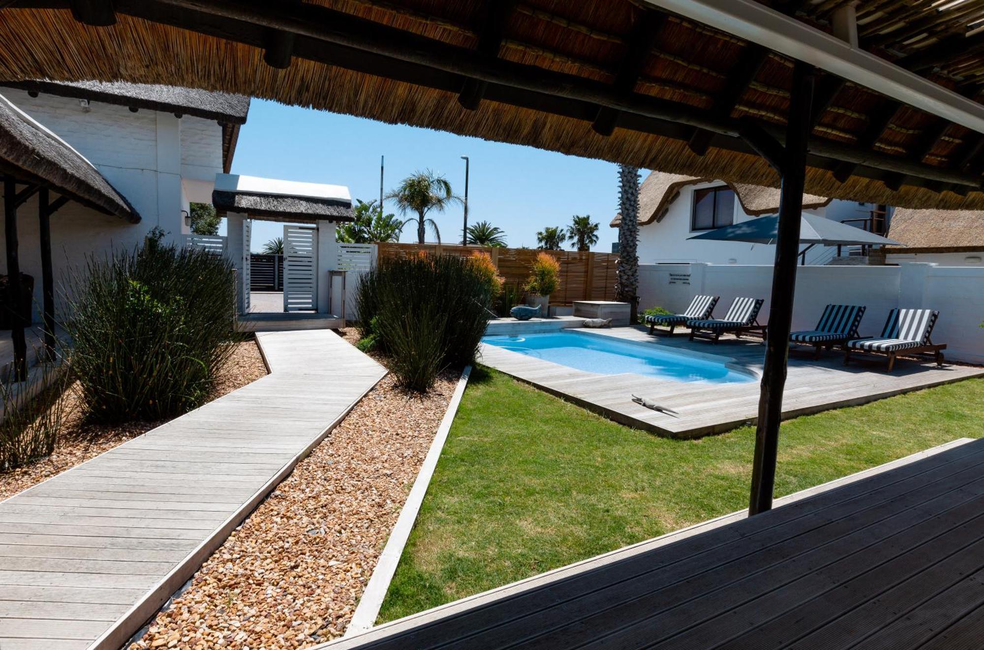 Canal Guest House - Waterfront Boutique Bed & Breakfast - Solar Power St. Francis Bay Exterior foto