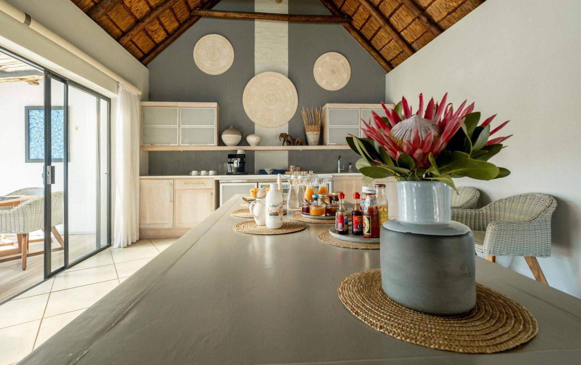 Canal Guest House - Waterfront Boutique Bed & Breakfast - Solar Power St. Francis Bay Exterior foto